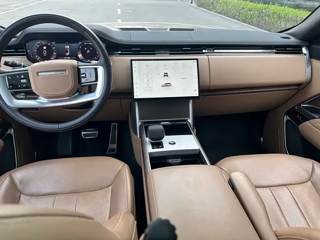 Land Rover Range Rover 2024 из CN, фото 2