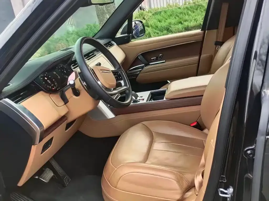 Land Rover Range Rover 2024 из CN, фото 3