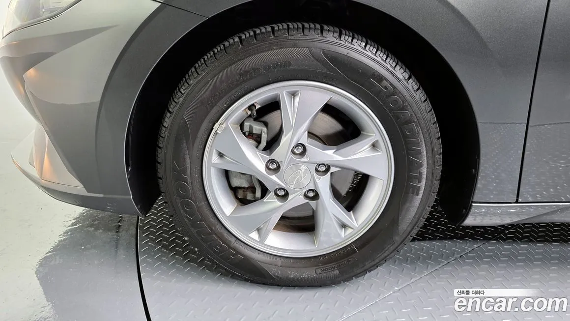 Hyundai AVANTE — фото 7