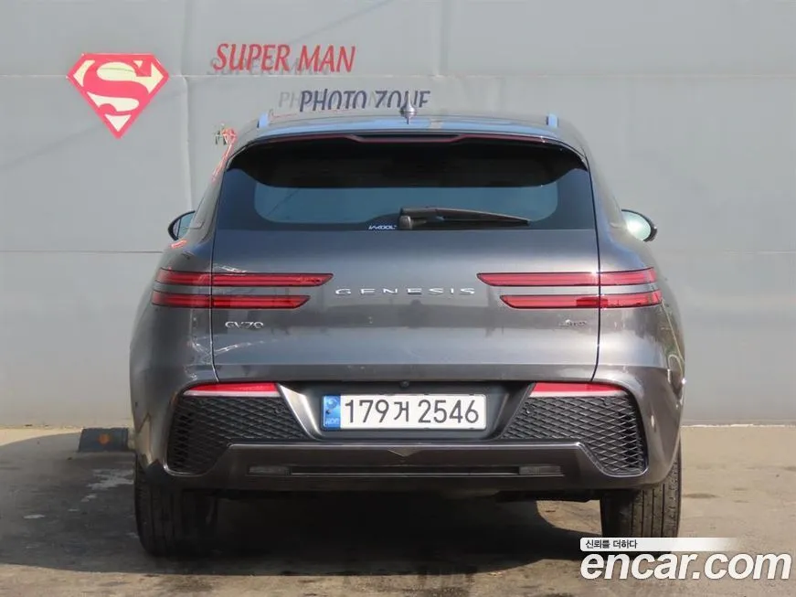 Genesis GV70 2023 из KR, фото 6