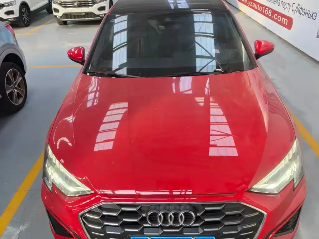 Audi A3 — фото 1