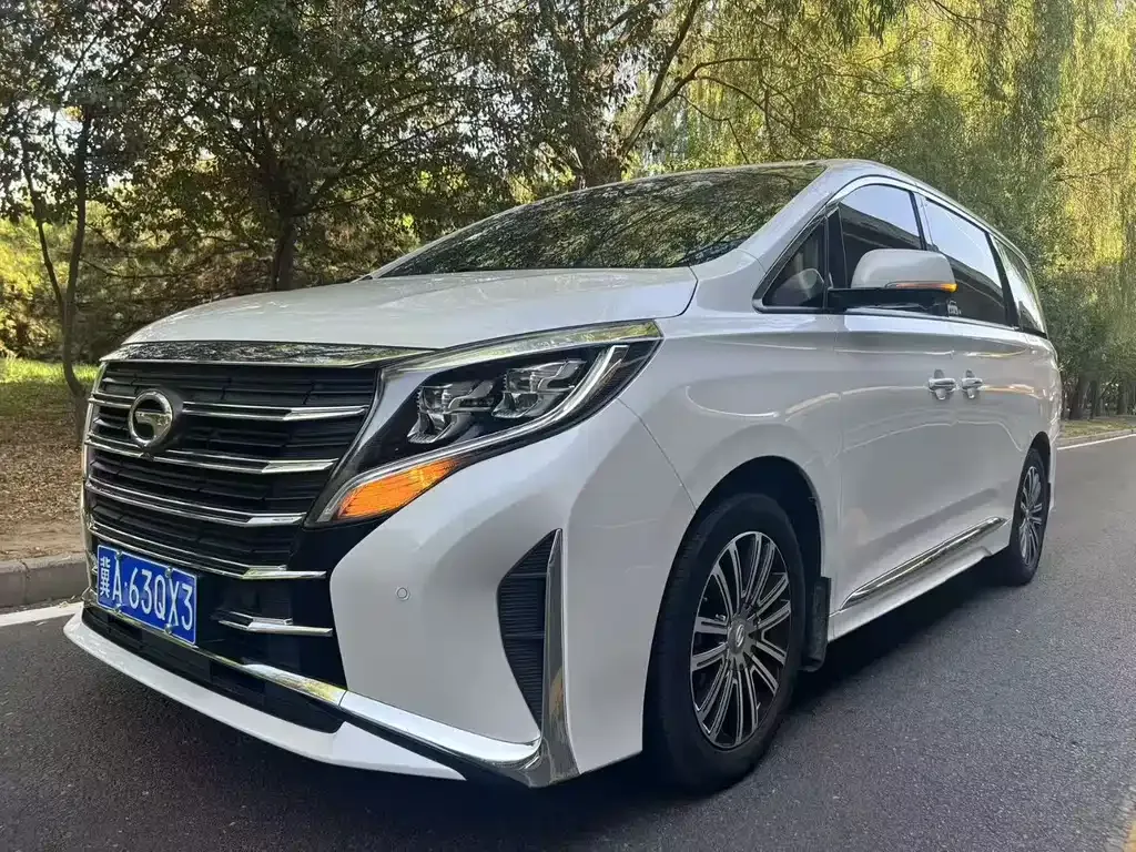 GAC Motor Trumpchi M8 — фото 1