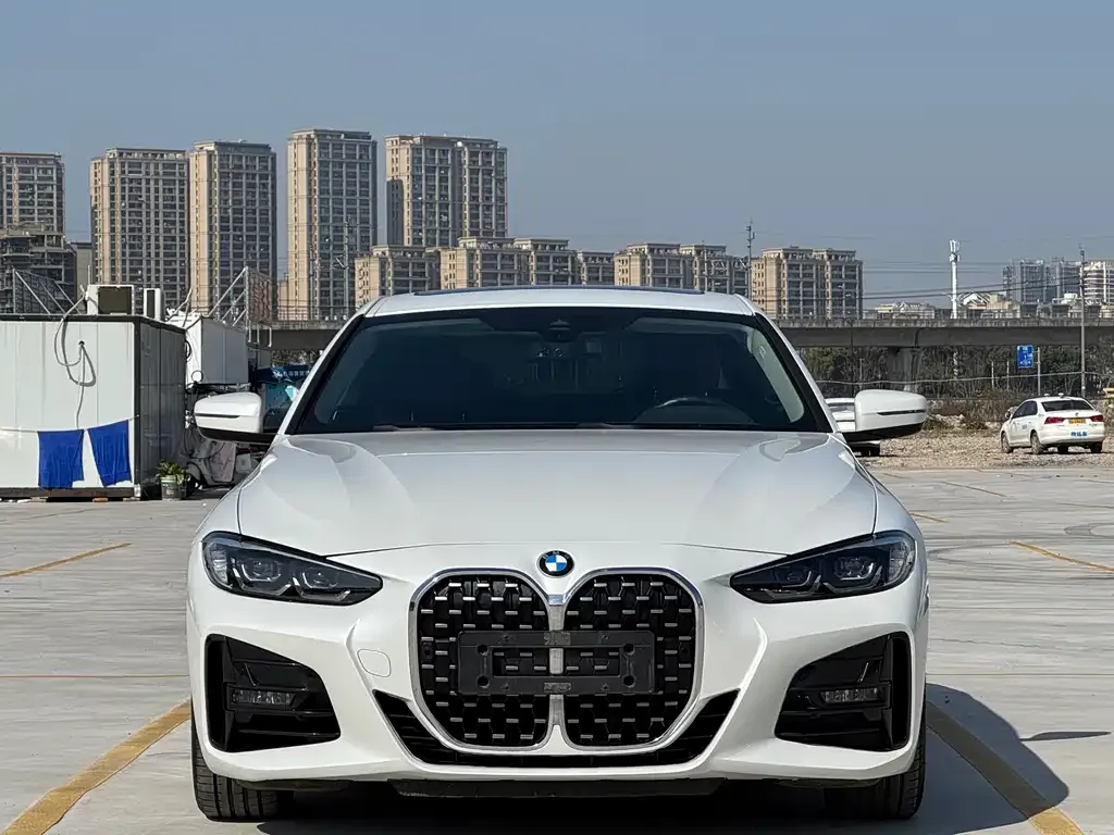 BMW 4 Series 2022 из CN, фото 3
