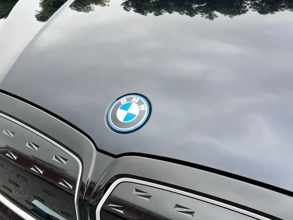 BMW i3 2024 из CN, фото 2