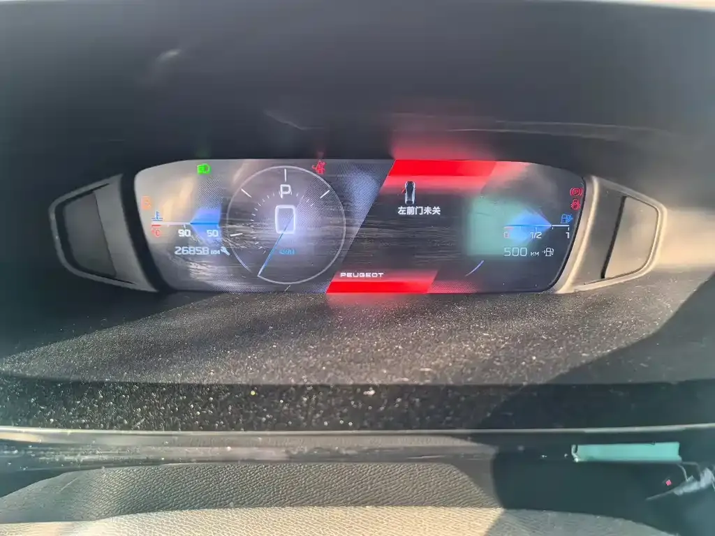 Peugeot 408X 2023 из CN, фото 4