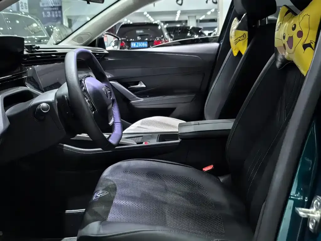 Peugeot 408X 2023 из CN, фото 3