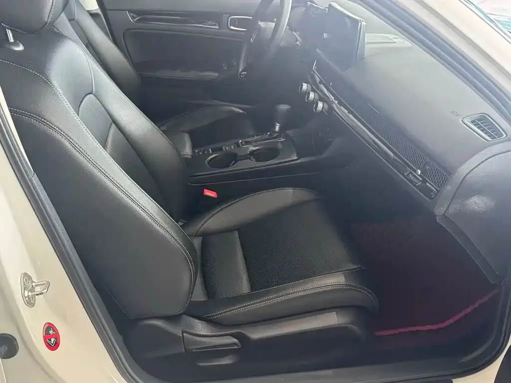 Honda Civic 2023 из CN, фото 6