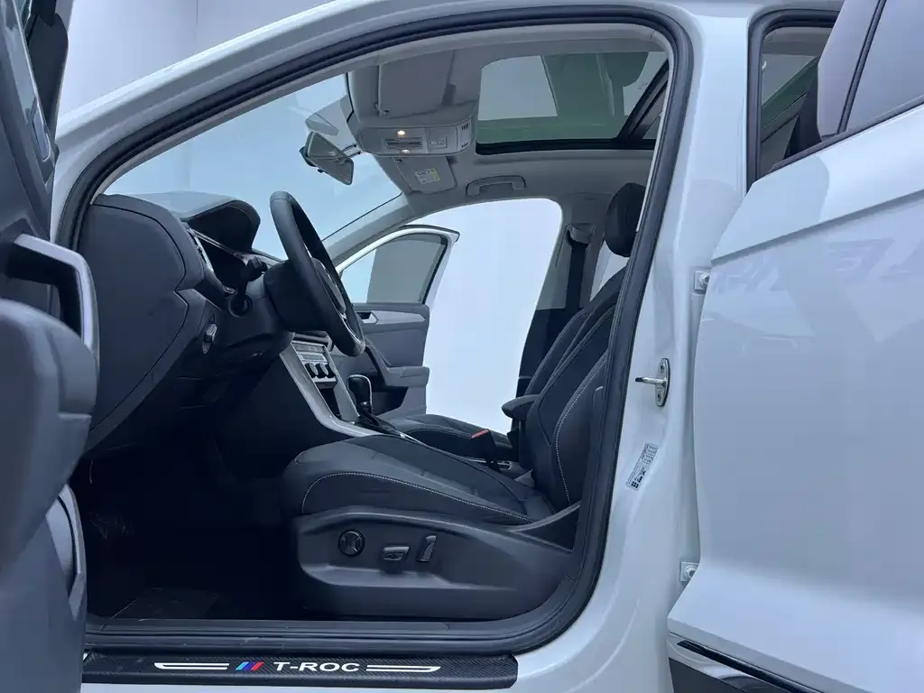 Volkswagen T-Roc 2022 из CN, фото 7