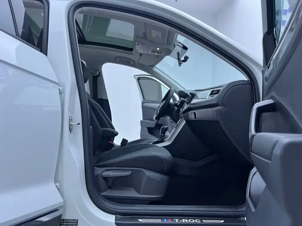 Volkswagen T-Roc 2022 из CN, фото 6