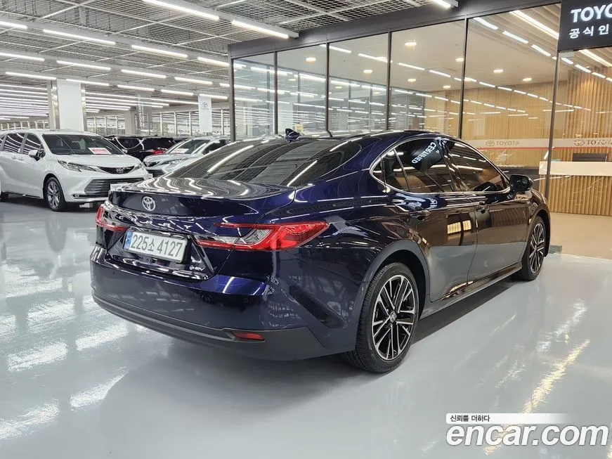 Toyota Camry 2025 из KR, фото 3