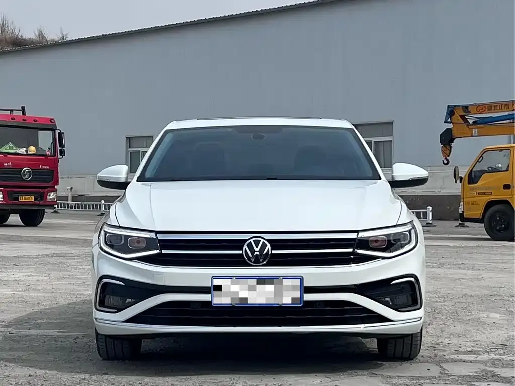 Volkswagen Bora 2023 из CN, фото 4