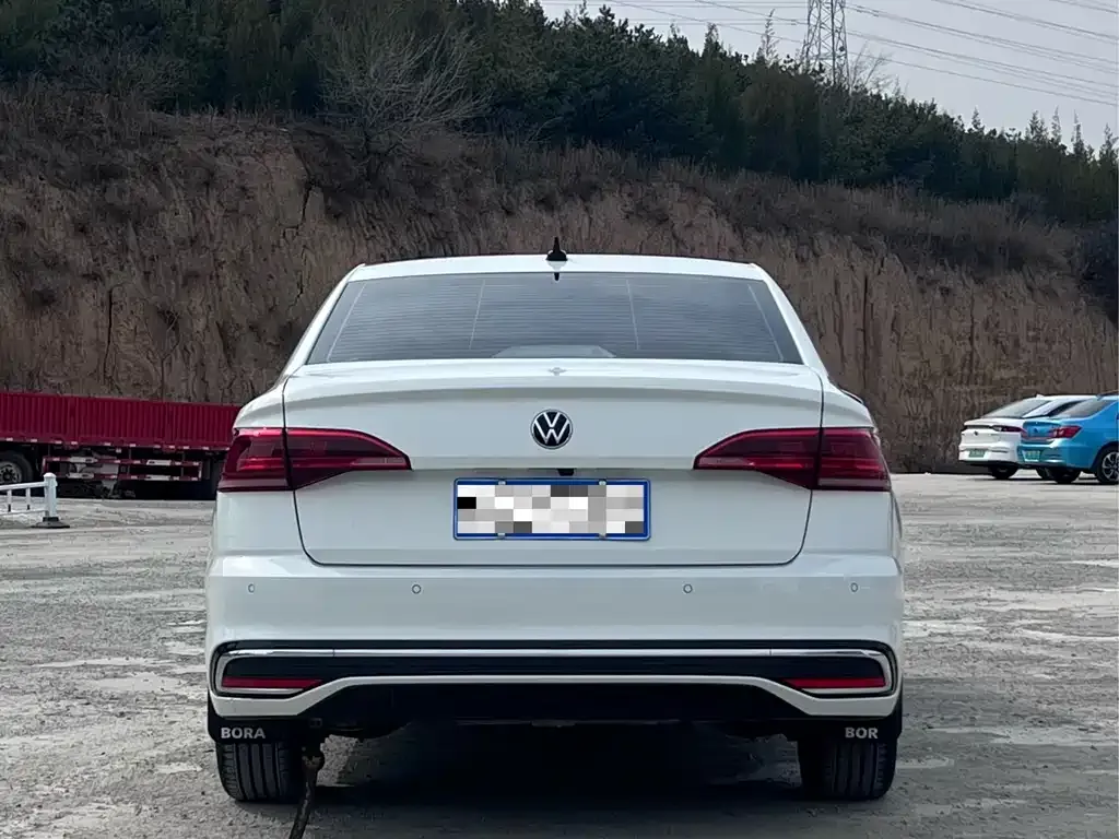 Volkswagen Bora 2023 из CN, фото 5