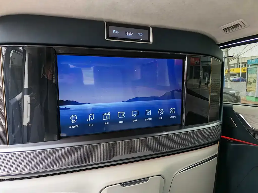 Buick Century 2023 из CN, фото 4