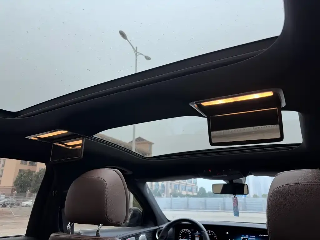 Mercedes-Benz E-Class 2022 из CN, фото 2
