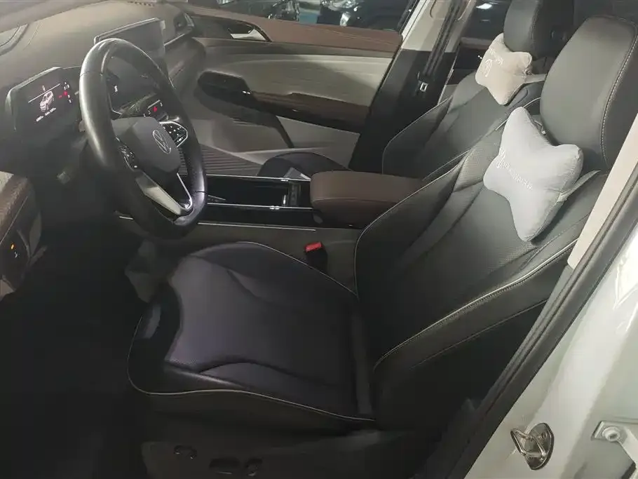 Volkswagen ID.6 X 2023 из CN, фото 2