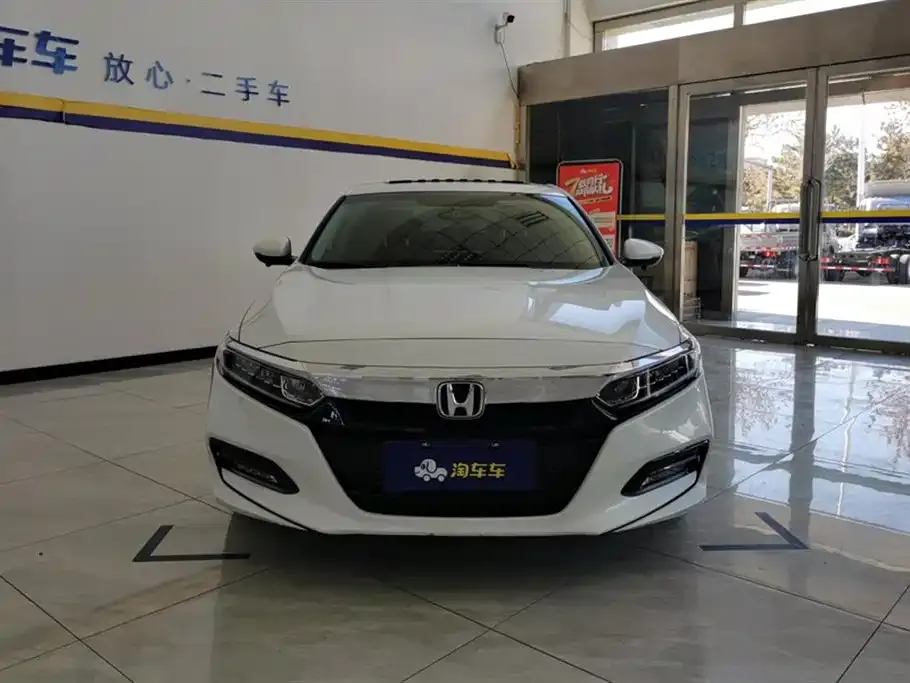 Honda Accord — фото 5