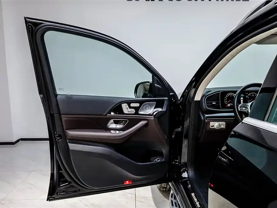 Mercedes-Benz GLS 2022 из CN, фото 4