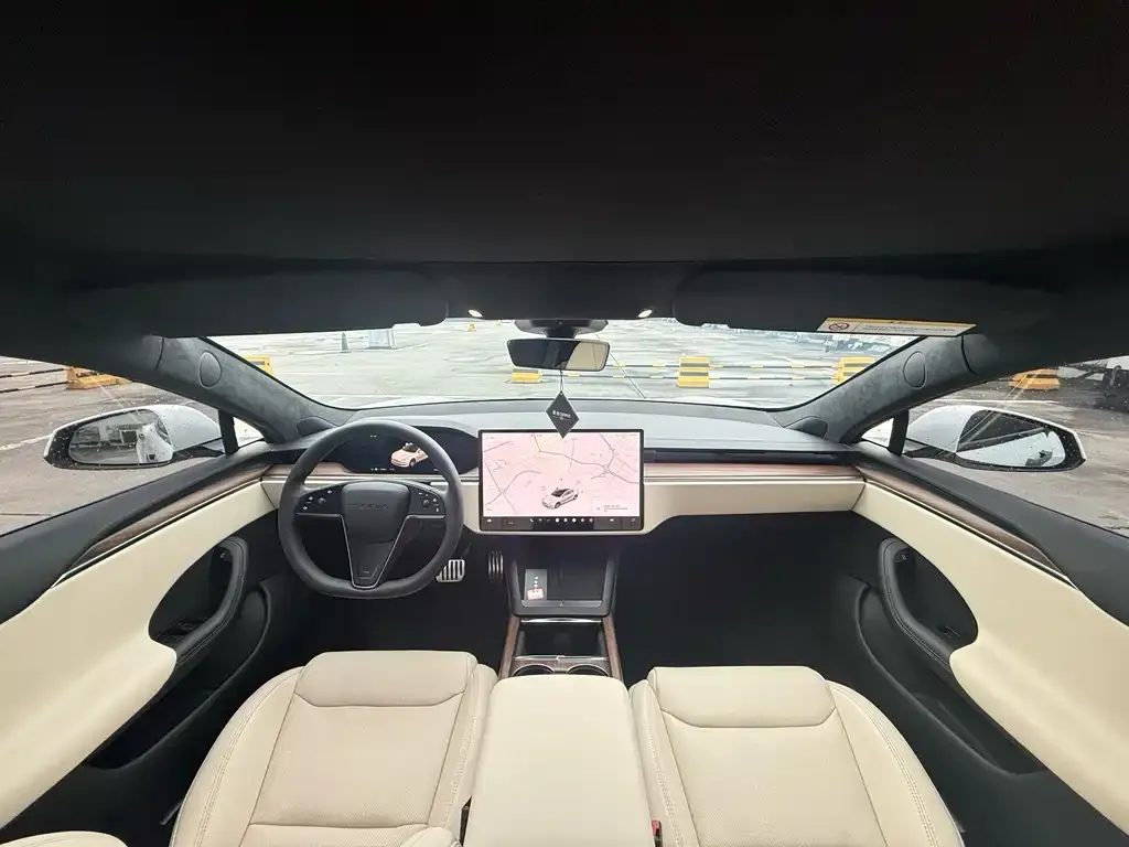 Tesla Model S — фото 8