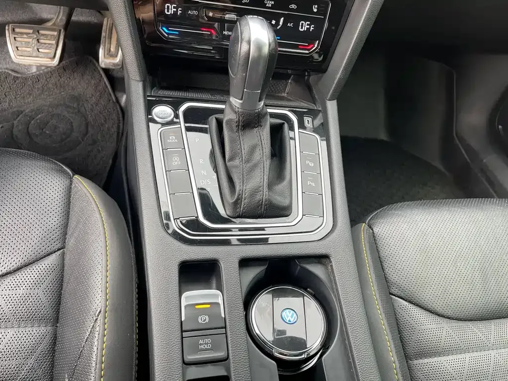 Volkswagen CC 2021 из CN, фото 10