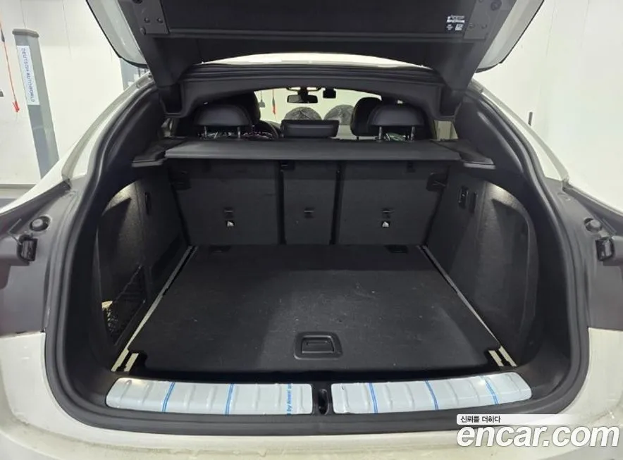 BMW X4 2024 из KR, фото 4