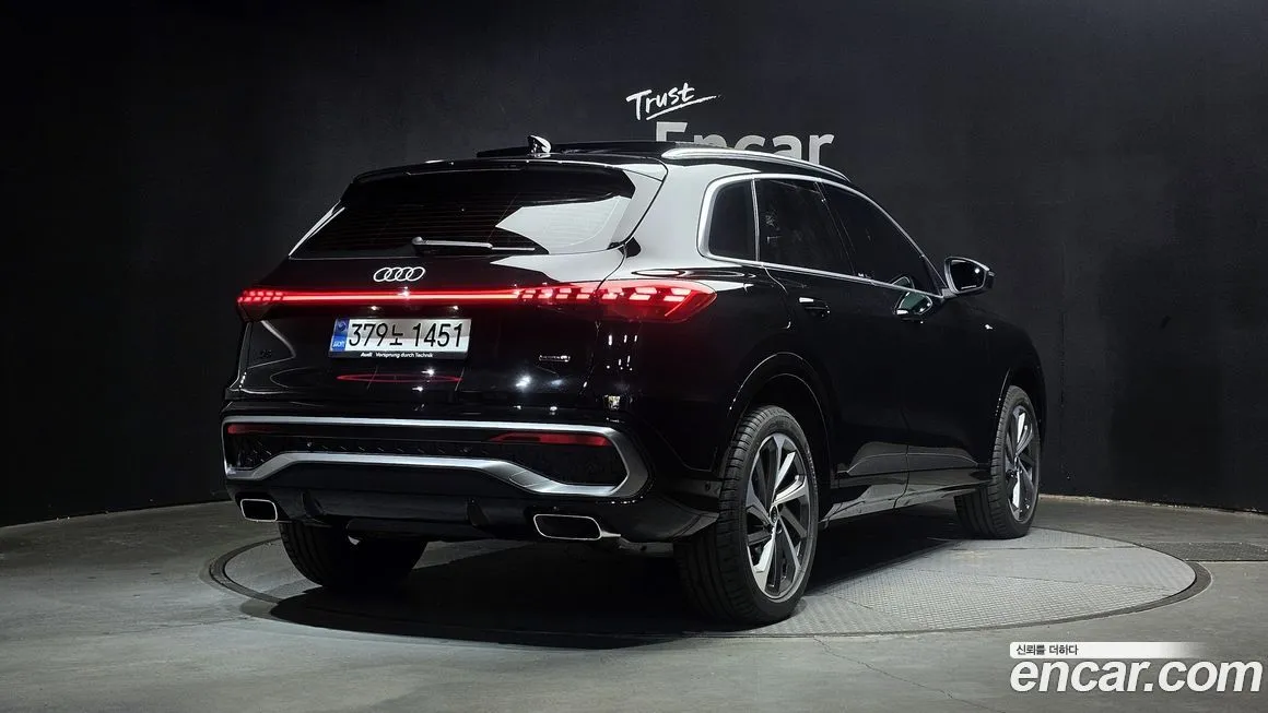 Audi Q5 2025 из KR, фото 3