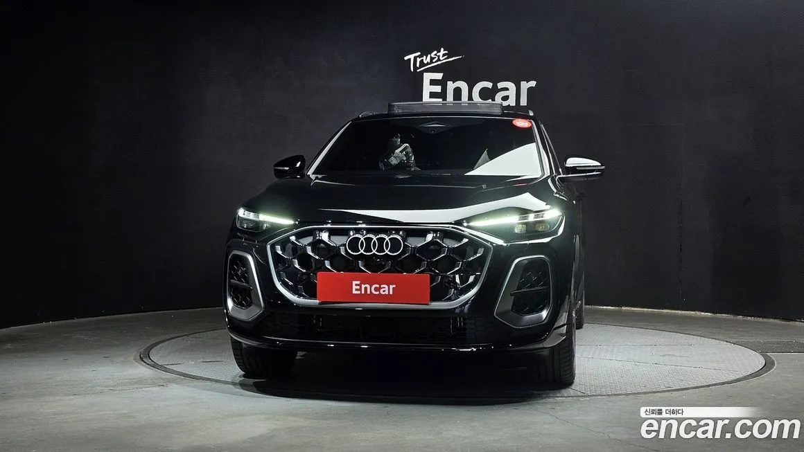 Audi Q5 2025 из KR, фото 4