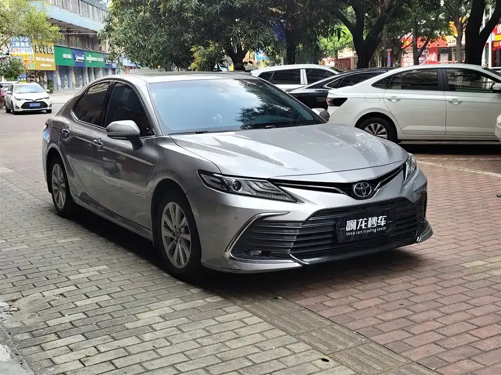 Toyota Camry 2022 из CN, фото 8