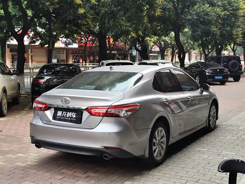 Toyota Camry 2022 из CN, фото 7