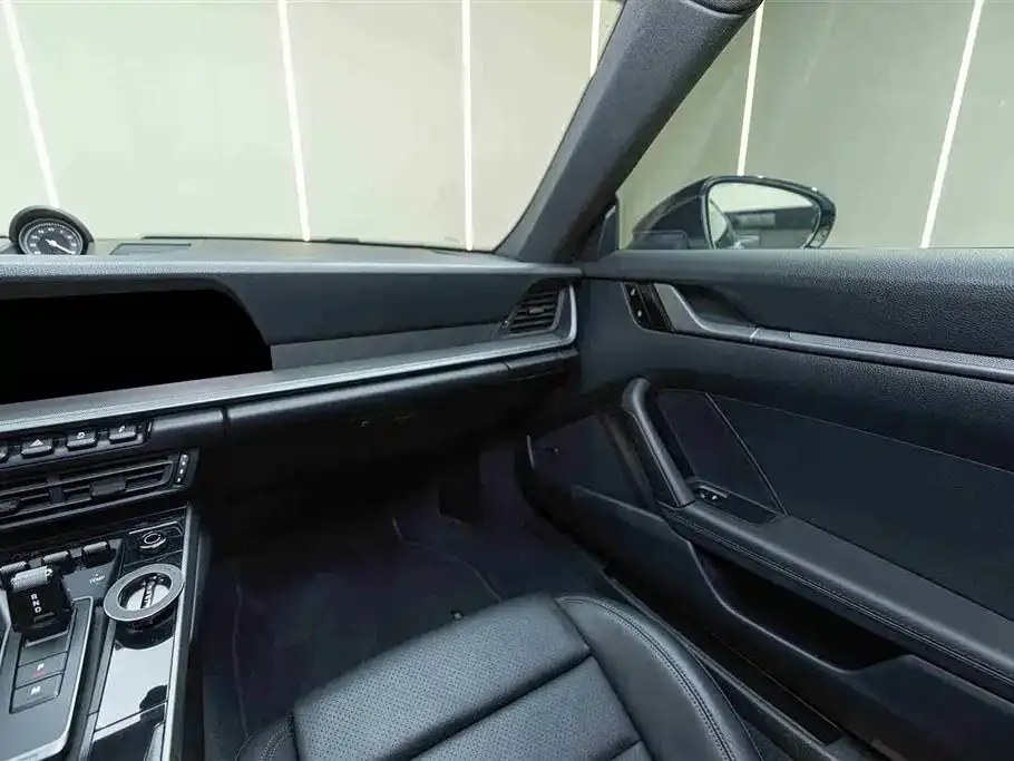 Porsche 911 2021 из CN, фото 10