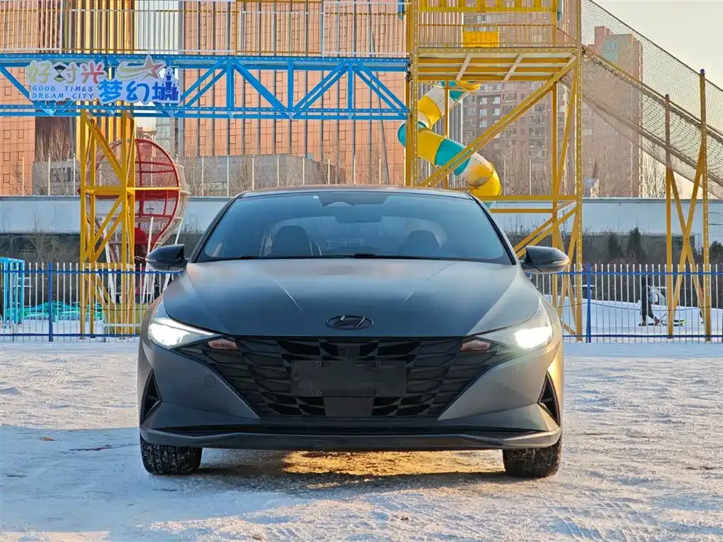 Hyundai Elantra 2022 из CN, фото 9
