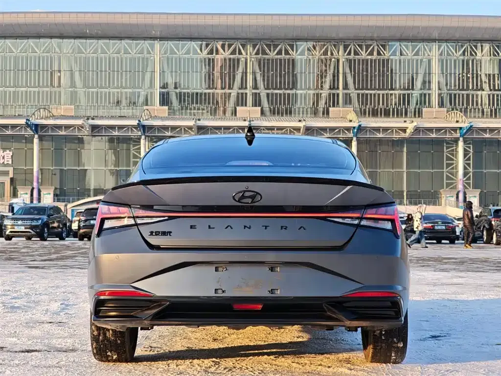 Hyundai Elantra 2022 из CN, фото 7