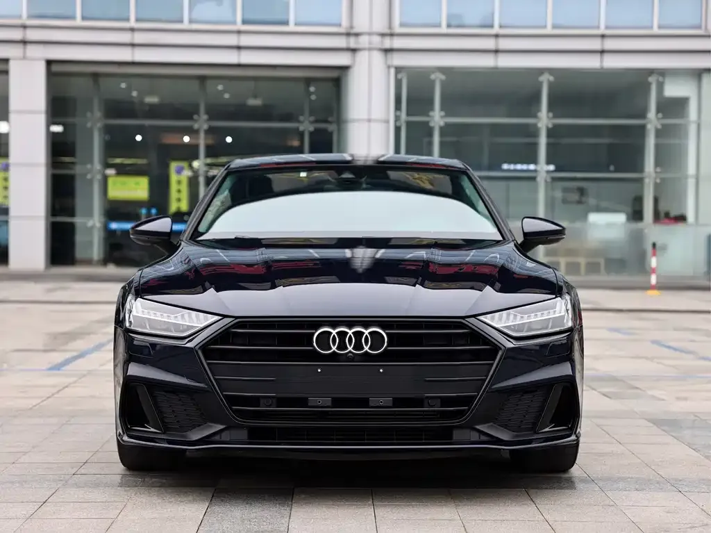 Audi A7 2022 из CN, фото 4