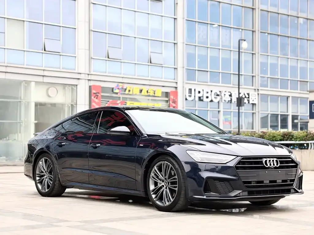 Audi A7 2022 из CN, фото 10