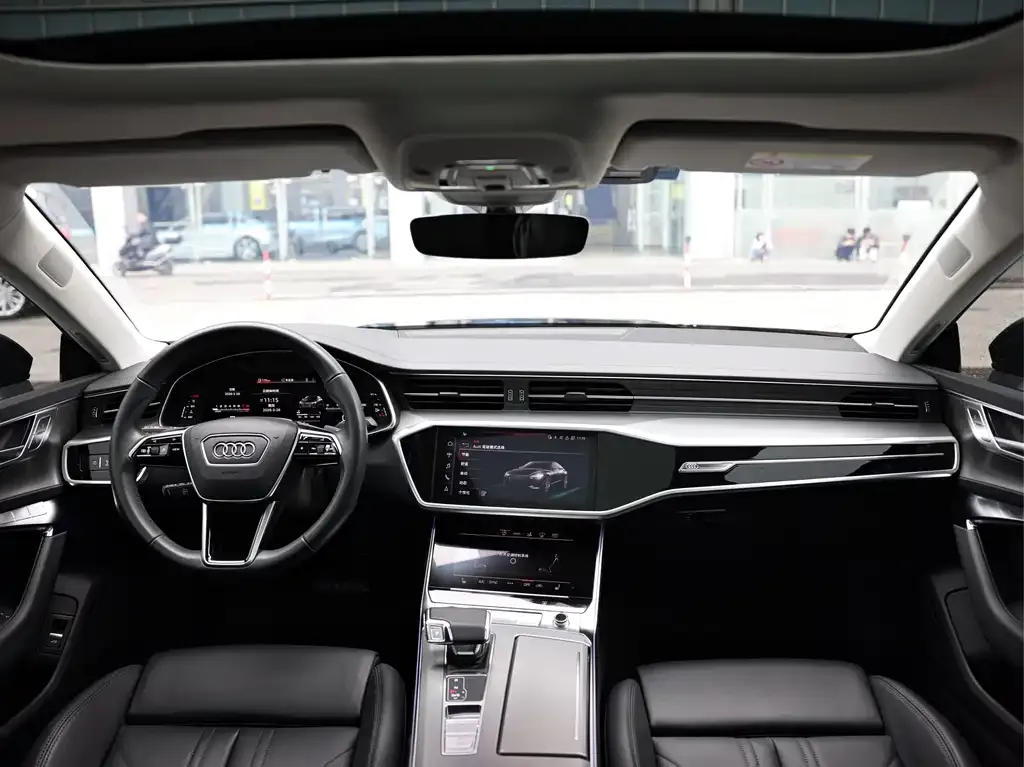 Audi A7 2022 из CN, фото 3