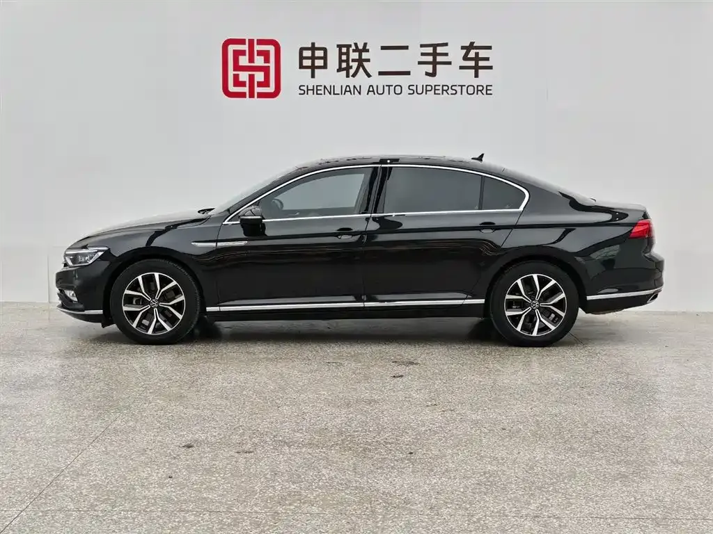 Volkswagen Magotan 2022 из CN, фото 10