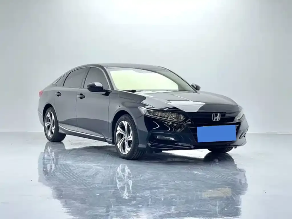 Honda Accord — фото 4