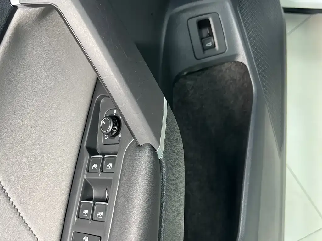 Volkswagen Tayron 2022 из CN, фото 4