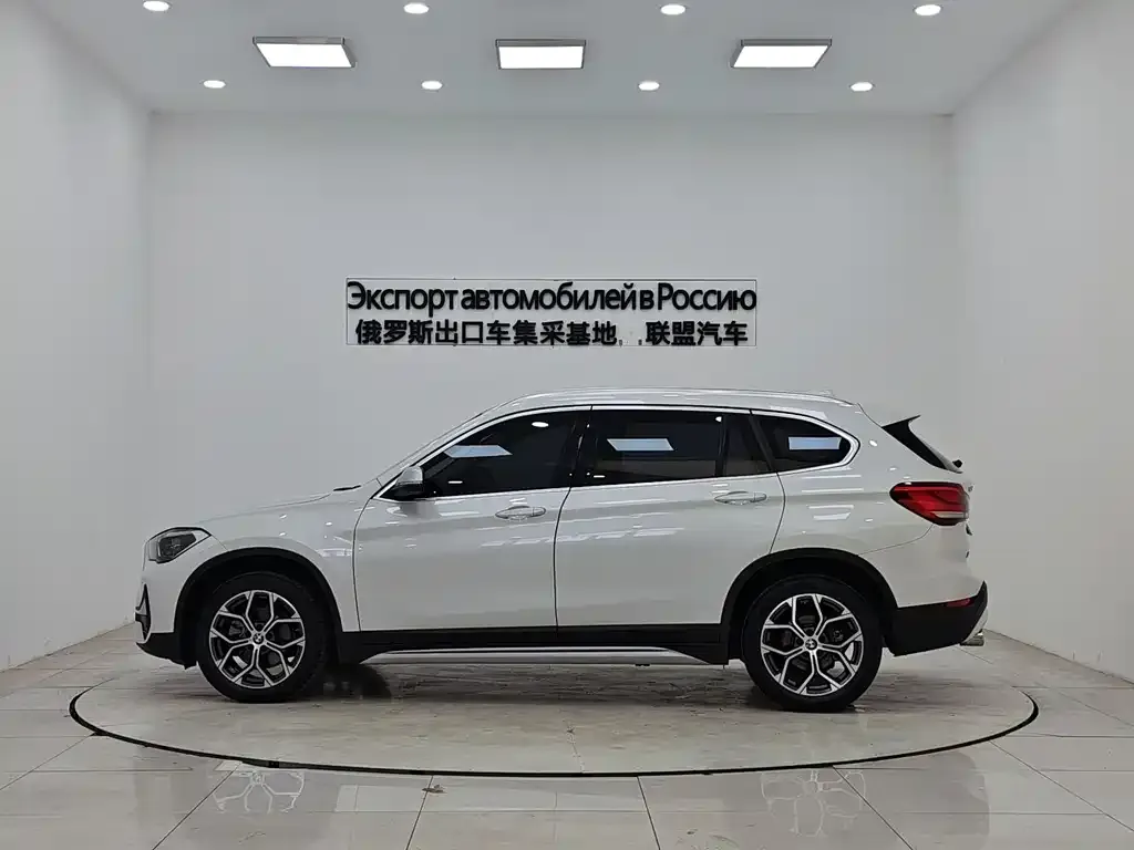 BMW X1 2022 из CN, фото 3