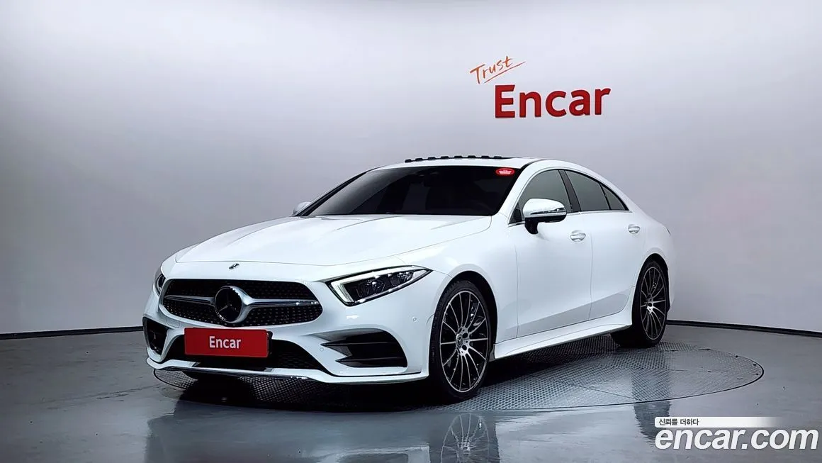 Mercedes-Benz CLS-Class — фото 1