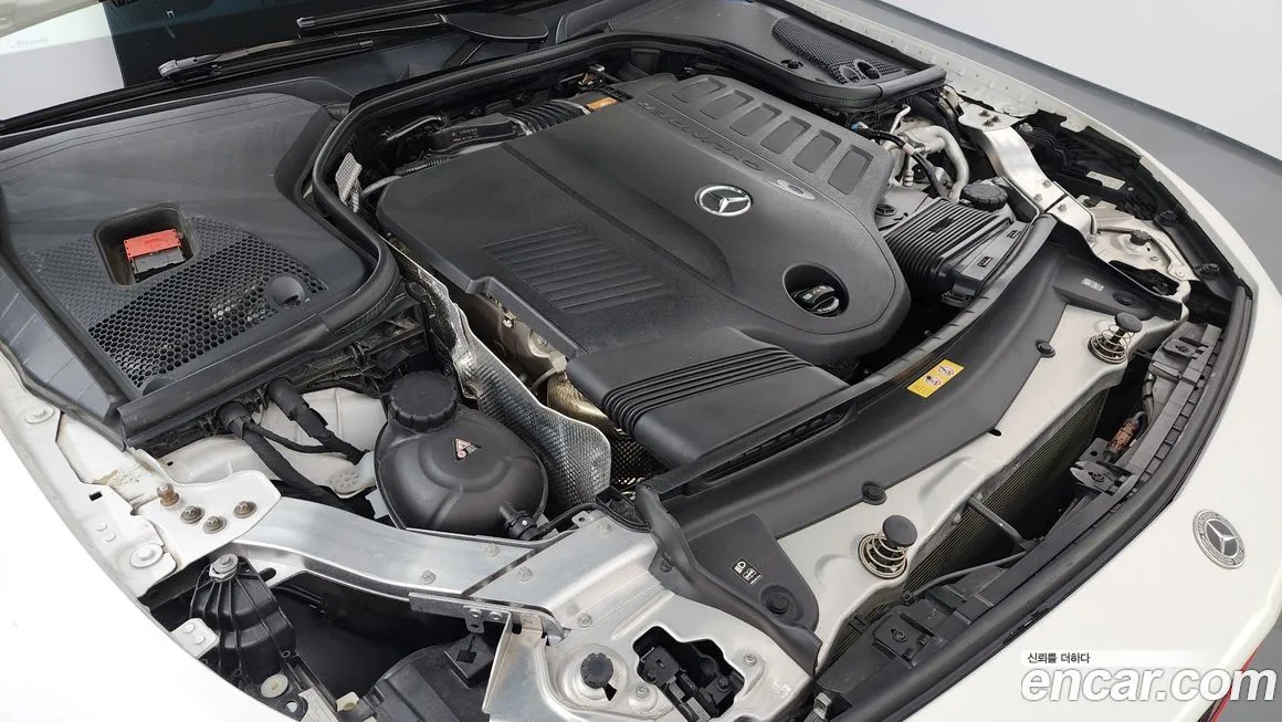 Mercedes-Benz CLS-Class — фото 10