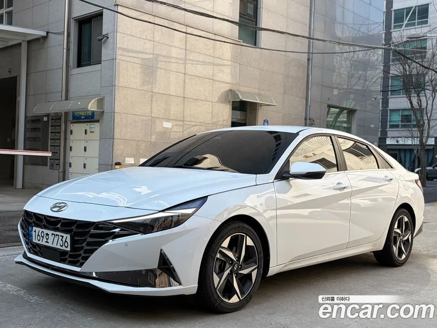Hyundai AVANTE — фото 3