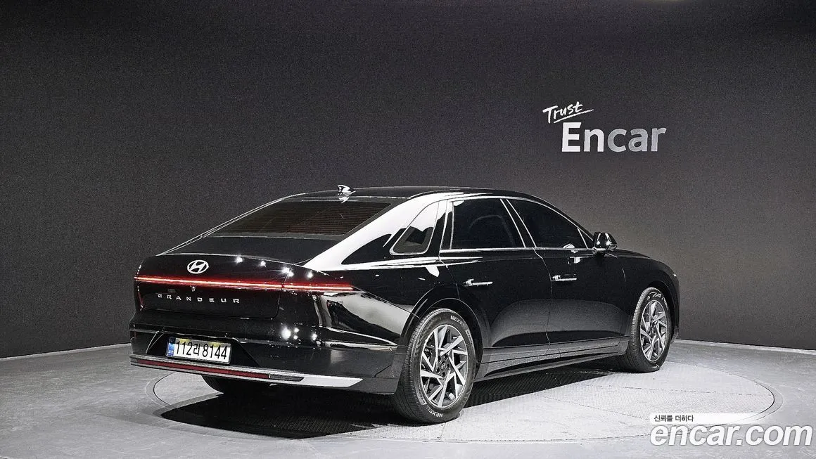 Hyundai Grandeur 2023 из KR, фото 8