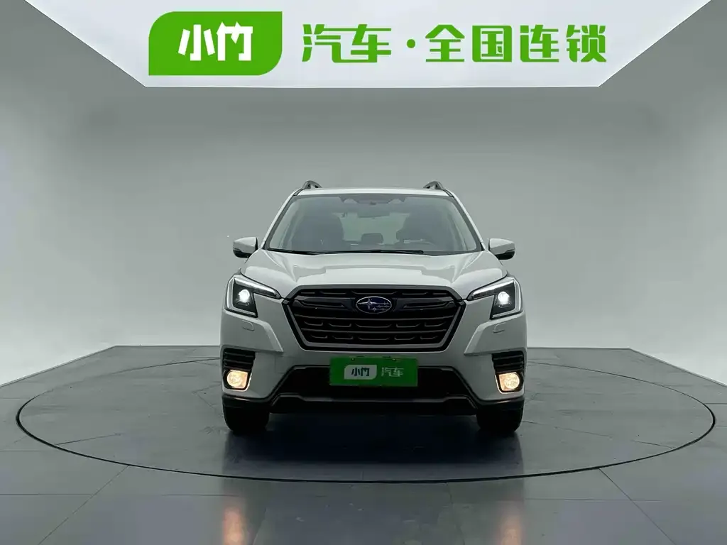 Subaru Forester — фото 2