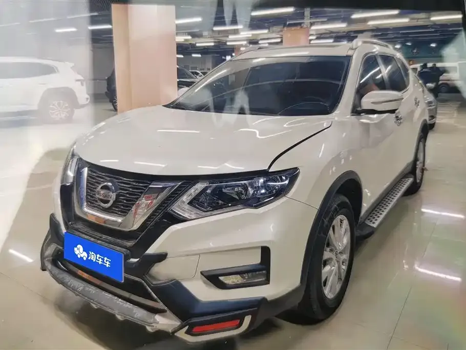 Nissan X-Trail — фото 1