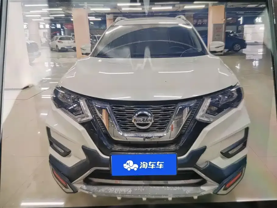 Nissan X-Trail — фото 10