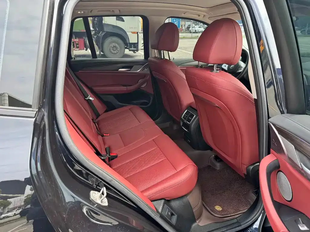 BMW X3 2022 из CN, фото 4