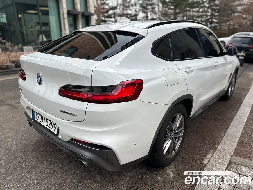 BMW X4 2021 из KR, фото 7
