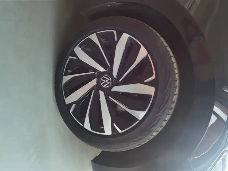 Volkswagen Passat — фото 6
