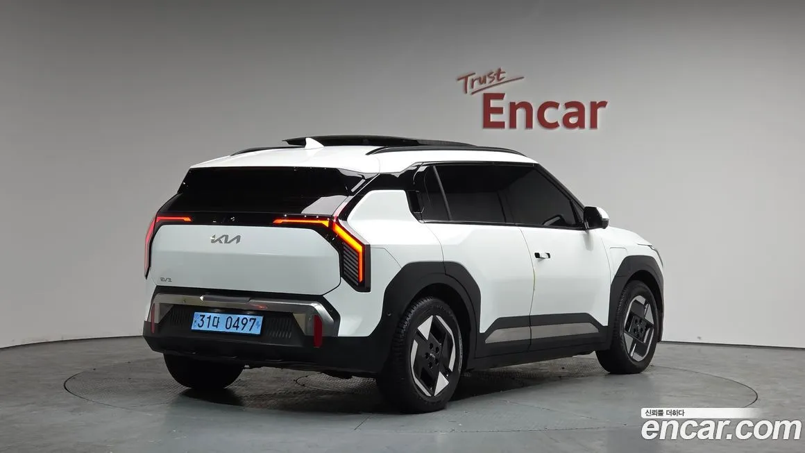 Kia EV3 — фото 5
