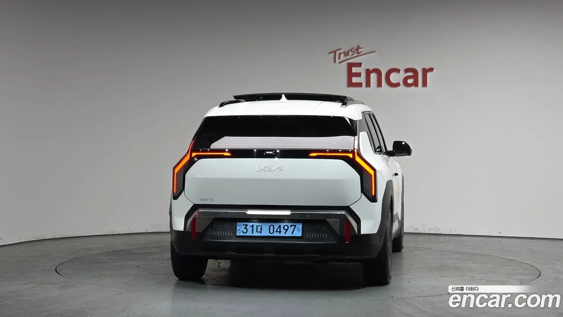 Kia EV3 — фото 8